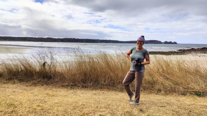 Jahresrückblick 2025_Vero am Strand in Frankreich