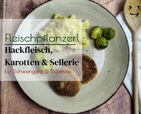 Rezept Faschierte Laibchen mit Karotten ein Fleischpflanzerl Rezept serviert mit Kartoffelbrei und Rosenkkohl